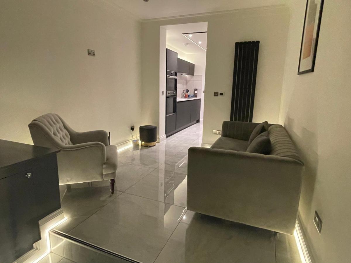 Luxury Apartment Edinburgh Centre With Steam Room Exterior photo