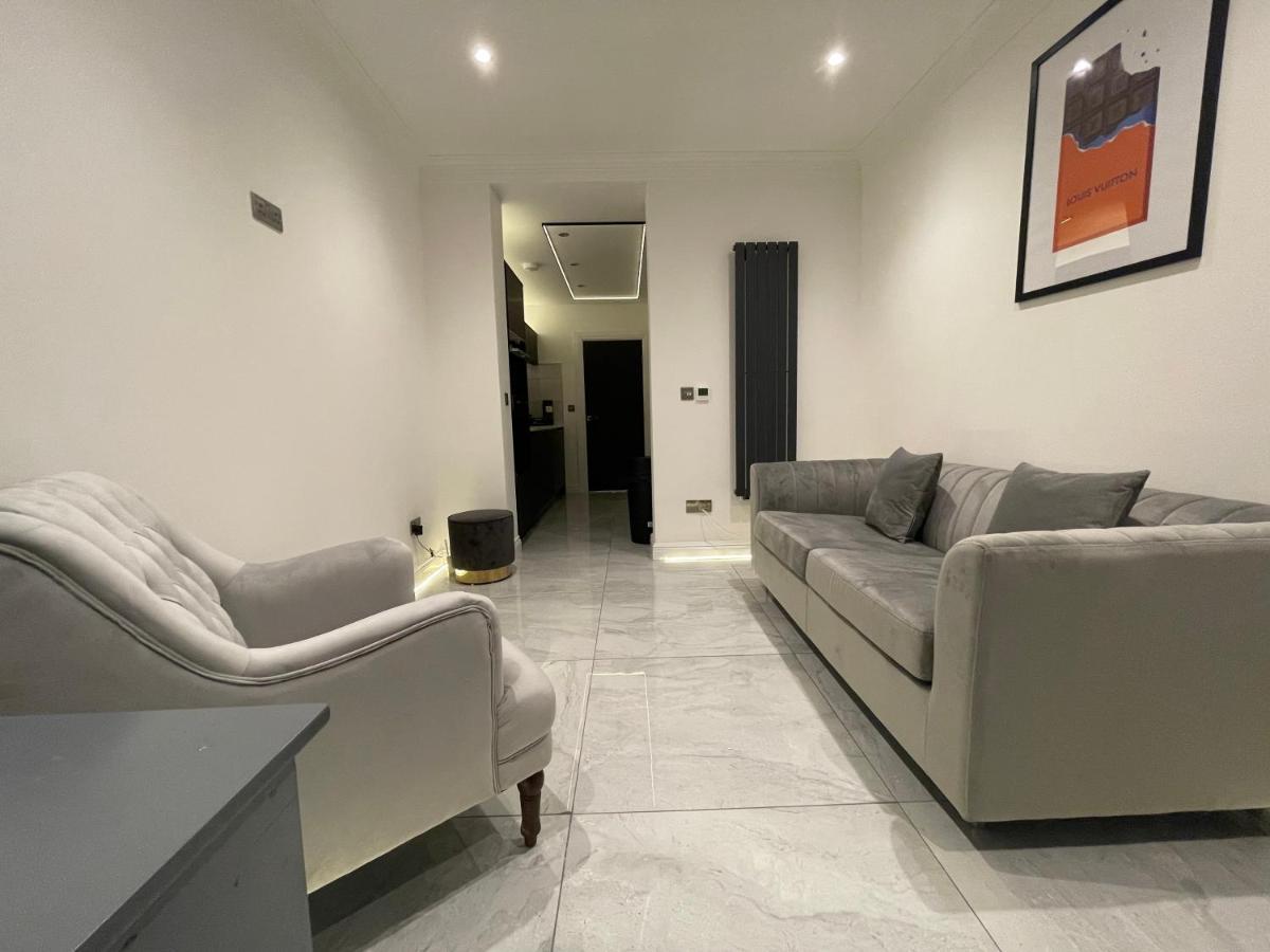 Luxury Apartment Edinburgh Centre With Steam Room Exterior photo